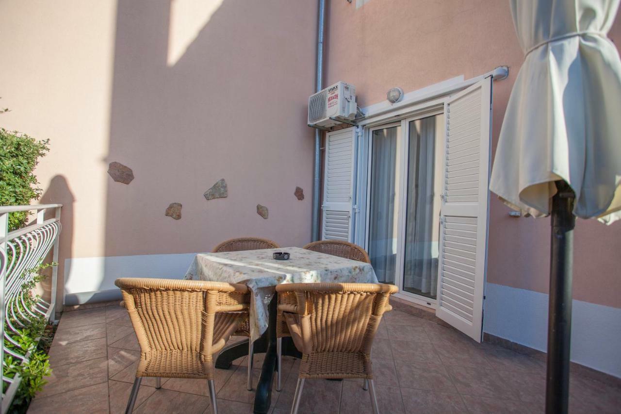 Apartments Tin Ρόβινι Εξωτερικό φωτογραφία